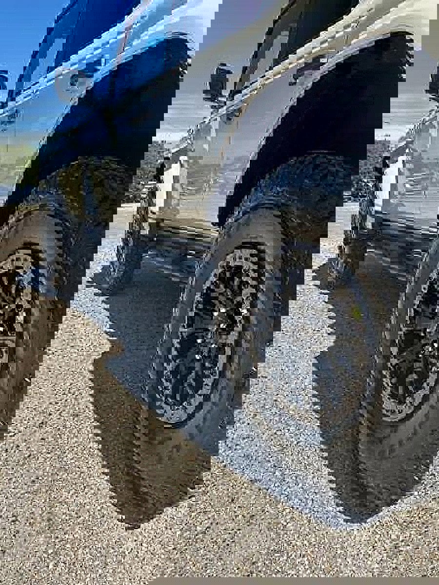 New 2025 Ford Bronco Raptor image 12