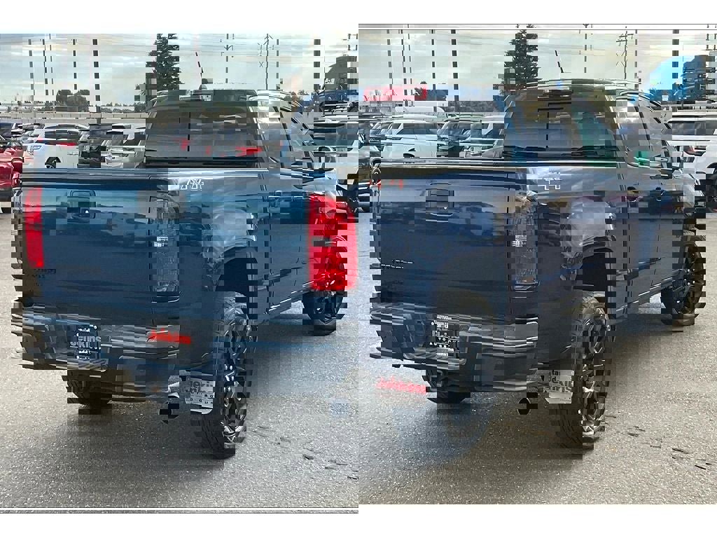 Used 2019 Chevrolet Colorado LT w/ Colorado RST Special Edition image 13