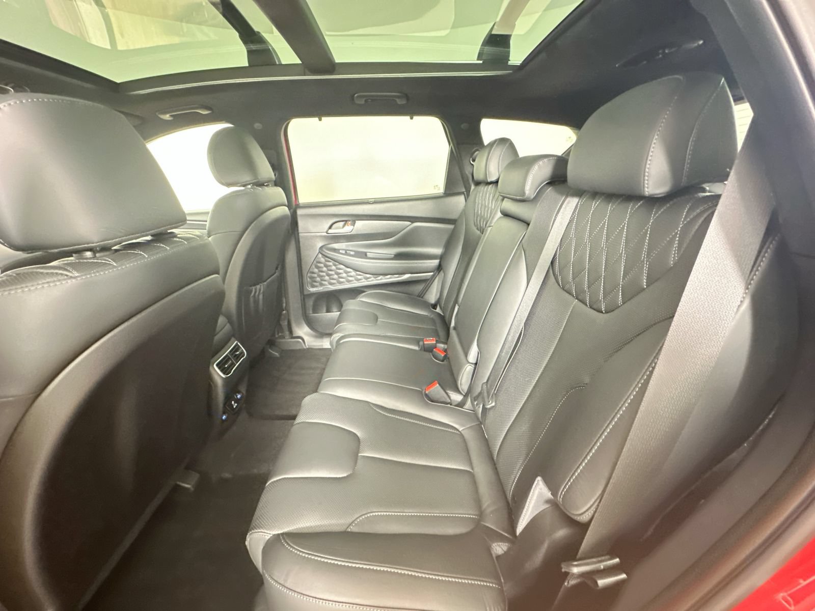 Used 2023 Hyundai Santa Fe Calligraphy AWD/4WD image 37