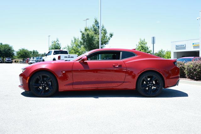 Used 2022 Chevrolet Camaro LT w/ RS Package RWD image 9