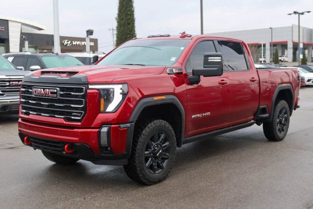 Used 2024 GMC Sierra 2500 AT4 w/ AT4 Premium Plus Package image 6