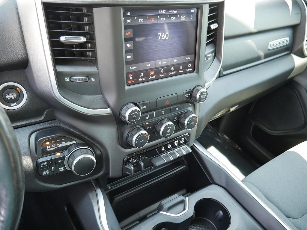 Used 2020 RAM 1500 Big Horn AWD/4WD image 35