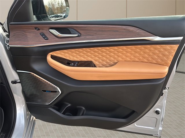 Certified 2021 Jeep Grand Cherokee L Summit w/ Advanced Protech Group IV image 38