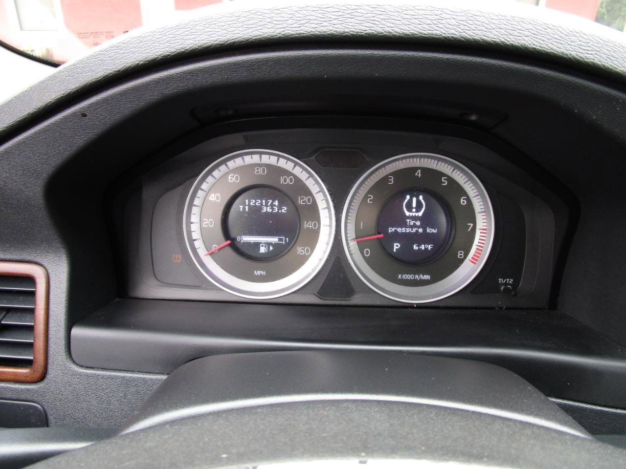 Used 2011 Volvo S80 3.2 w/ Climate Pkg image 12