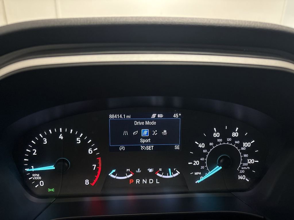 Used 2022 Ford Escape SE image 36