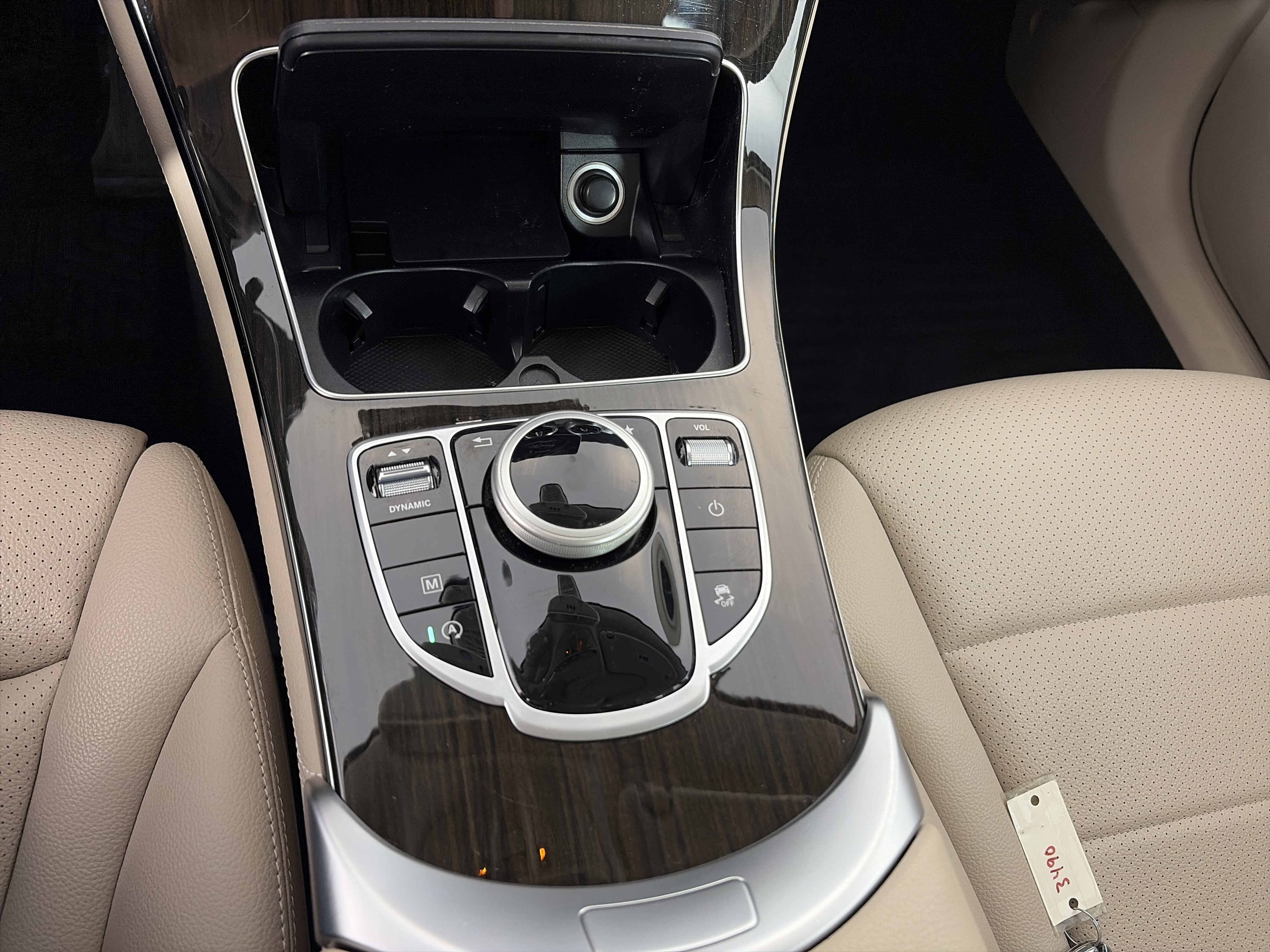 Used 2019 Mercedes-Benz GLC 300 4MATIC image 33