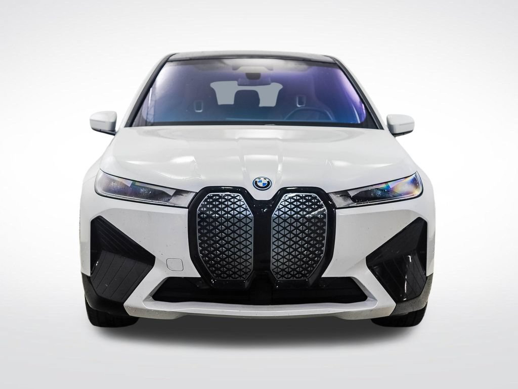 Certified 2024 BMW iX xDrive50 w/ Premium Package AWD/4WD image 8