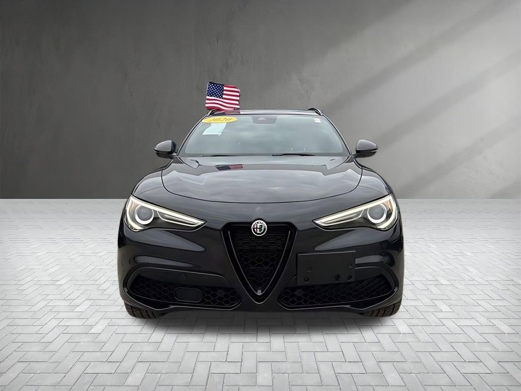 Used 2020 Alfa Romeo Stelvio Ti Sport w/ Quick Order Package 22S Sport image 3