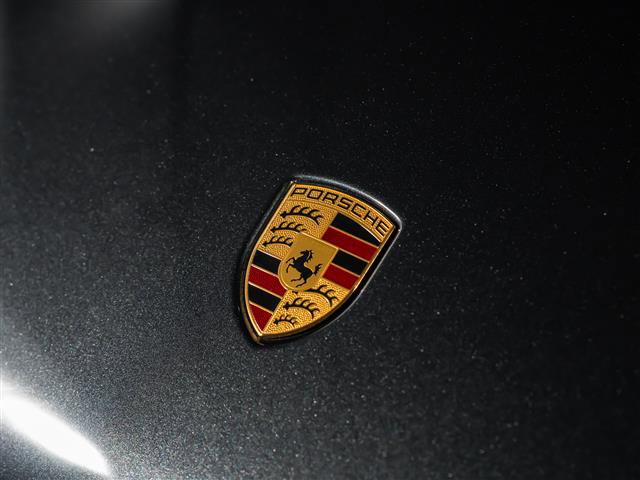 New 2025 Porsche Macan image 13