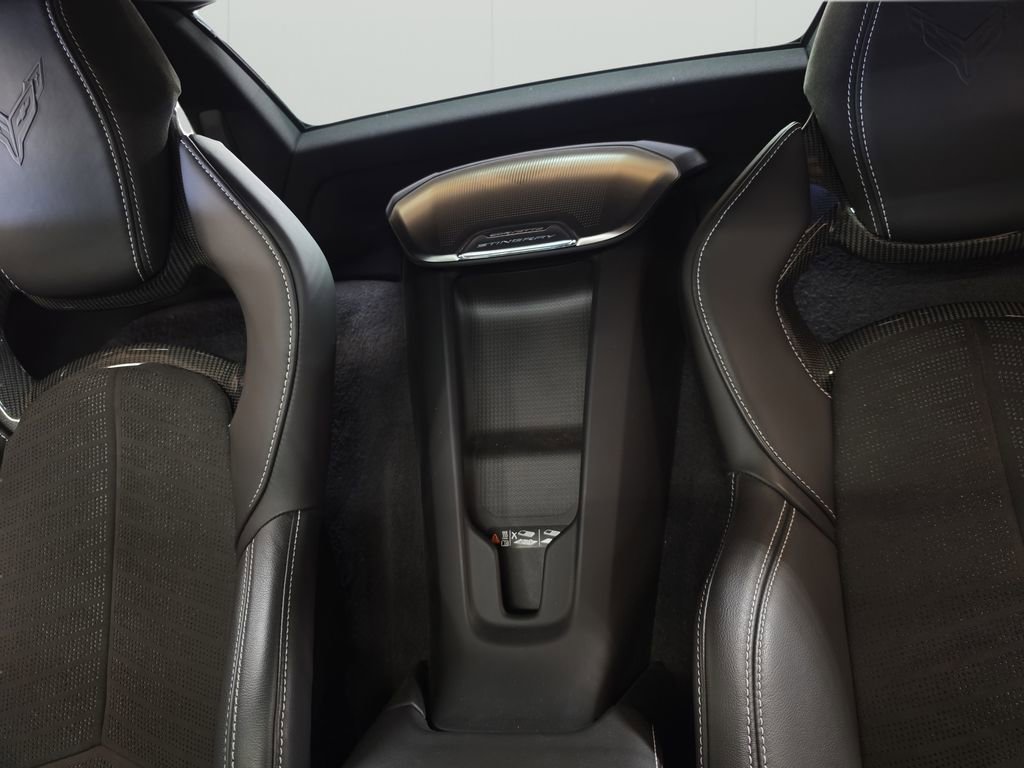 Used 2020 Chevrolet Corvette Stingray Preferred Conv w/ 2LT Preferred Equipment Group RWD image 17