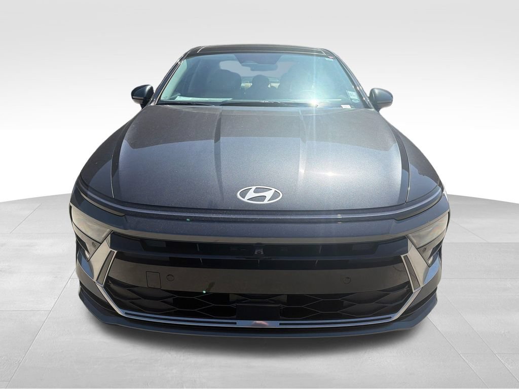 New 2026 Hyundai Sonata Limited FWD image 11