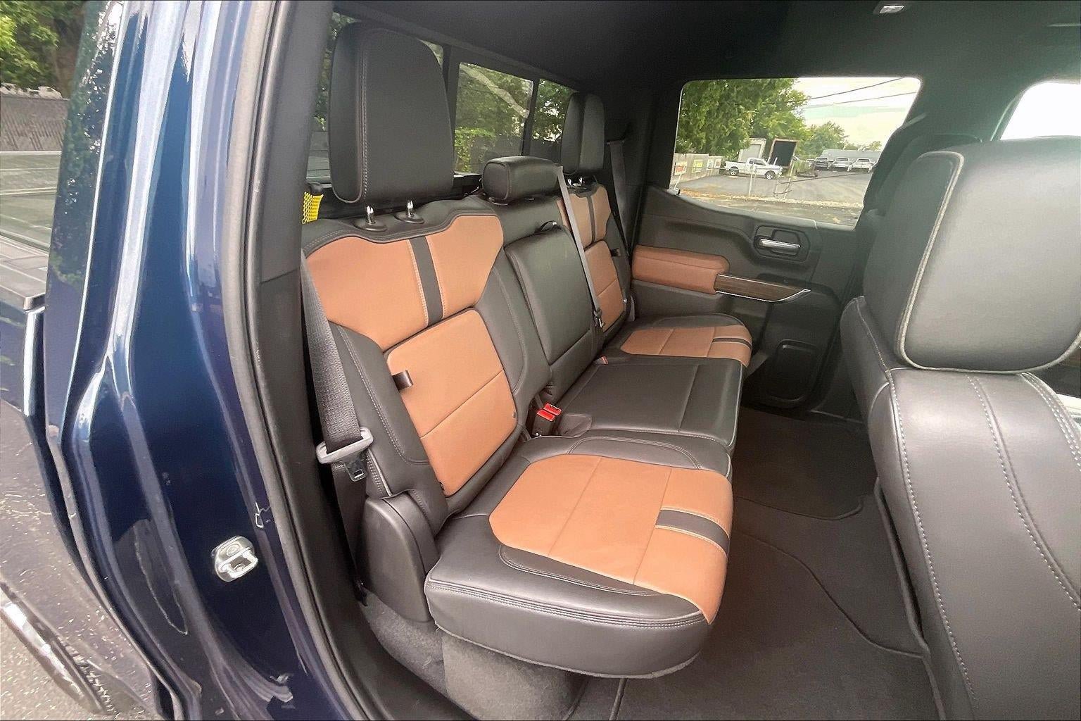 Used 2022 Chevrolet Silverado 1500 High Country w/ Safety Package II AWD/4WD image 24