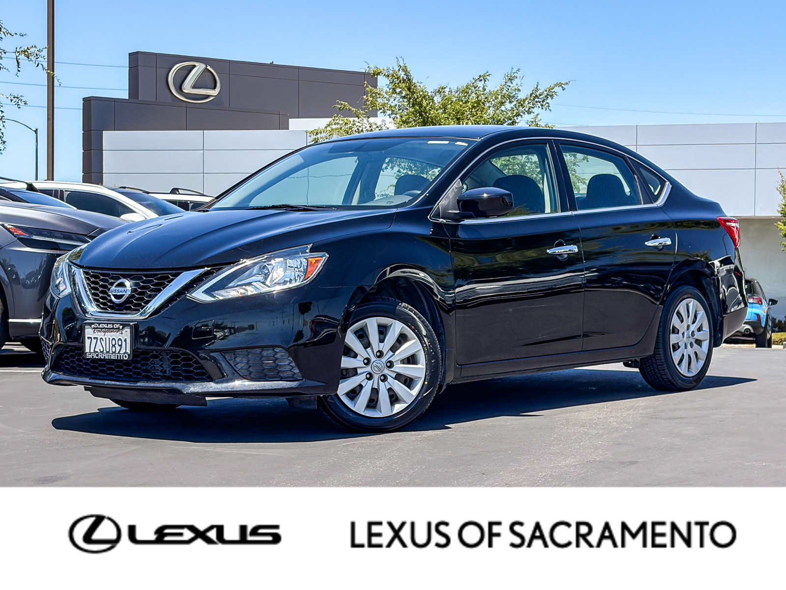 Used 2017 Nissan Sentra S FWD image 1