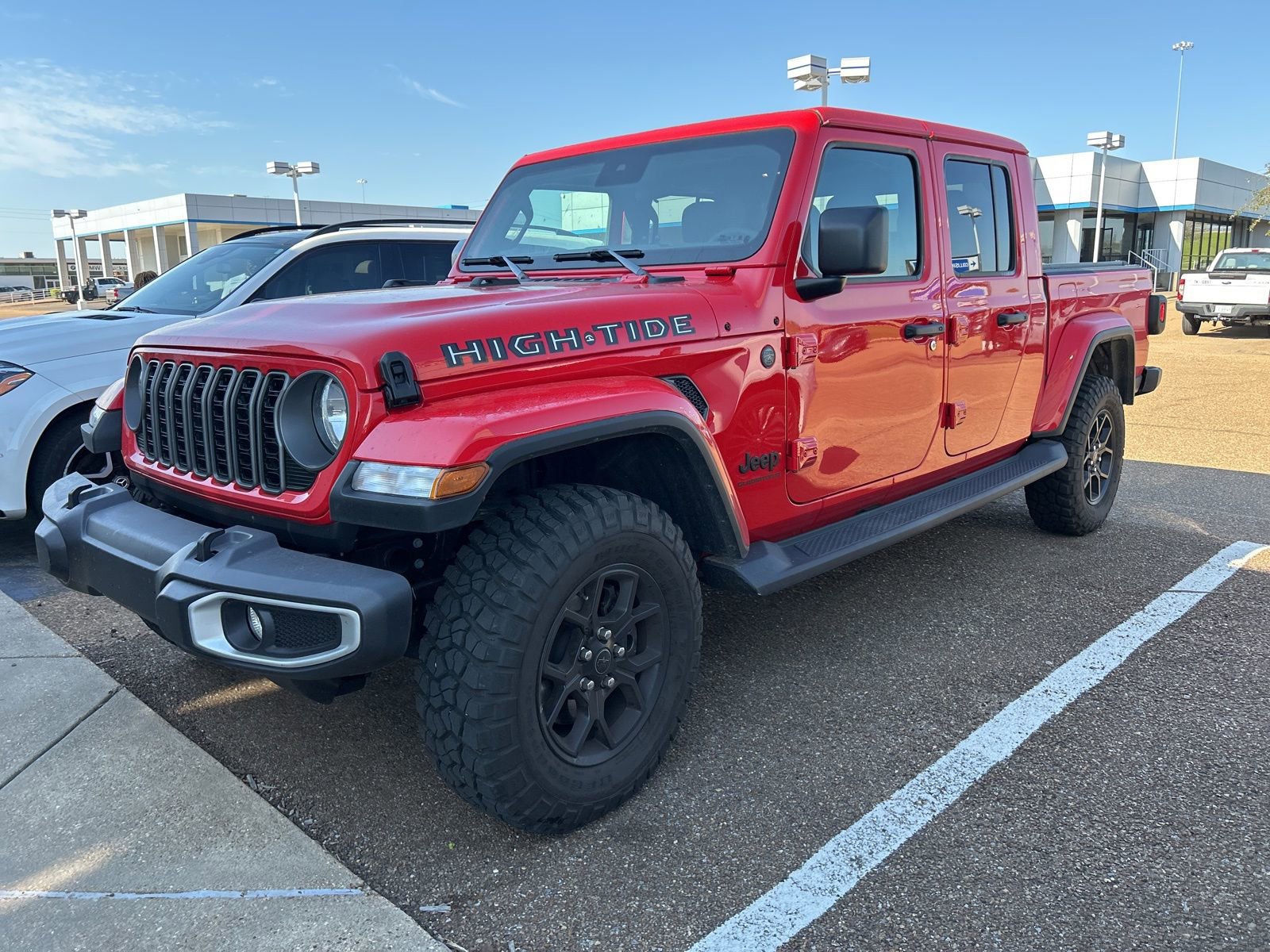 Used 2025 Jeep Gladiator High Tide image 15