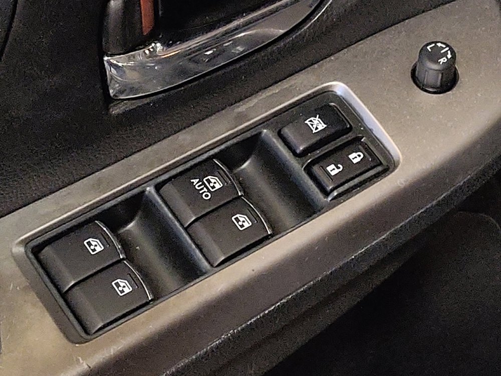 Used 2016 Subaru Crosstrek 2.0i Limited image 27