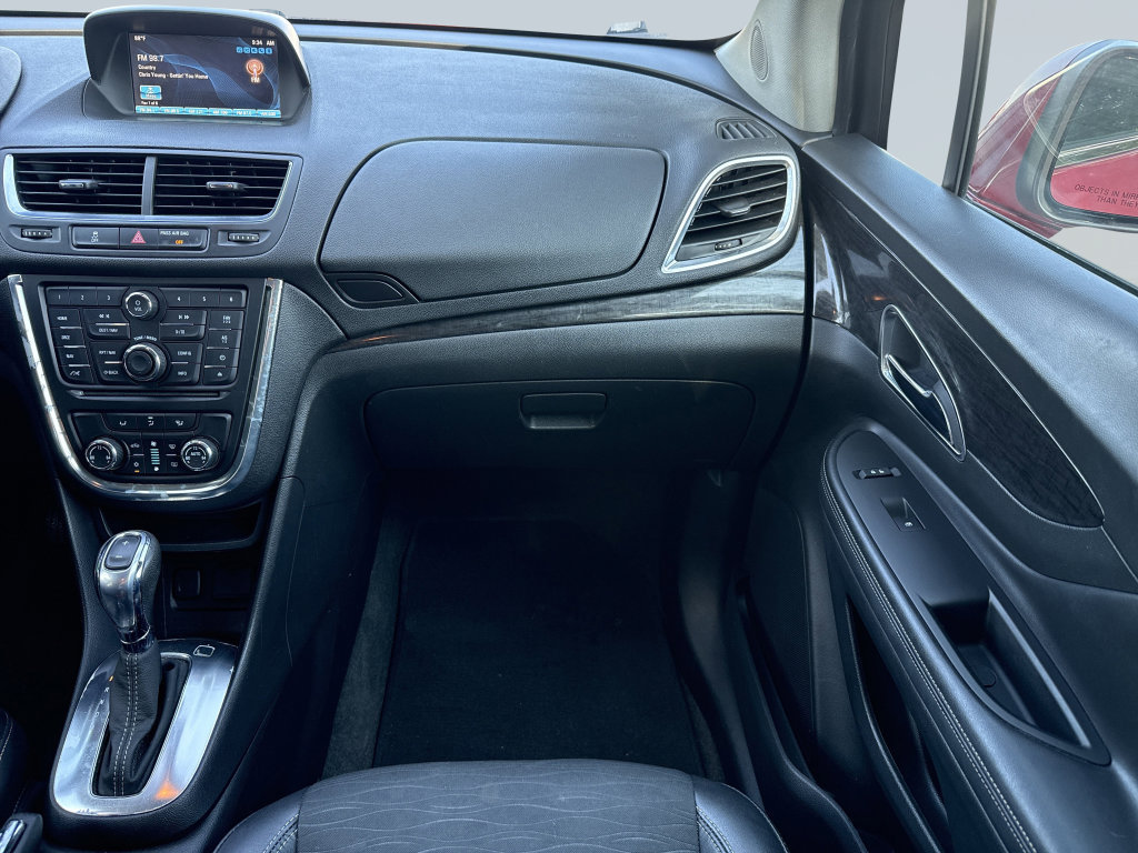 Used 2016 Buick Encore Convenience FWD image 16