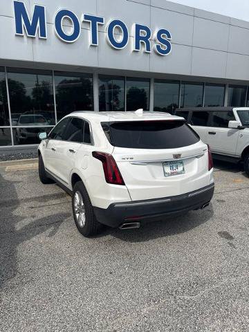 Used 2021 Cadillac XT5 Luxury w/ LPO, Floor Liner Package FWD image 3