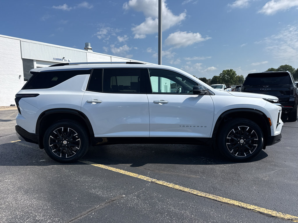 Certified 2024 Chevrolet Traverse RS AWD/4WD image 4