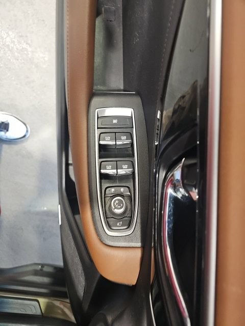 Used 2022 Subaru Outback Touring XT AWD/4WD image 11