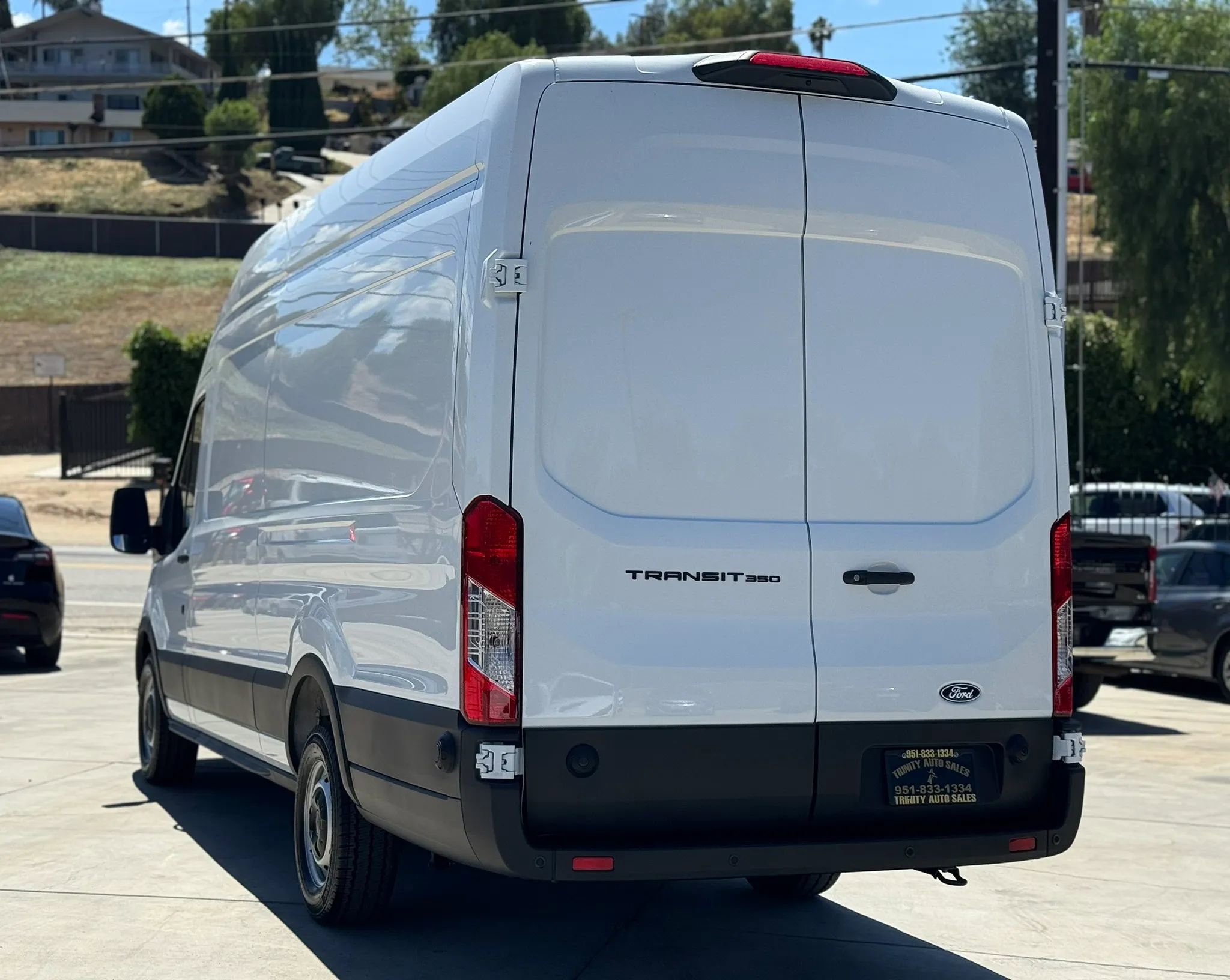 Used 2026 Ford Transit 350 148 High Roof Extended w/ Load Area Protection Package image 8