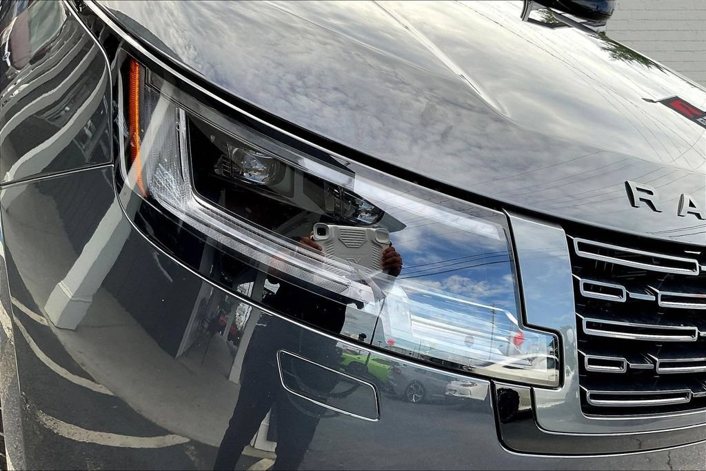Used 2023 Land Rover Range Rover SE AWD/4WD image 31