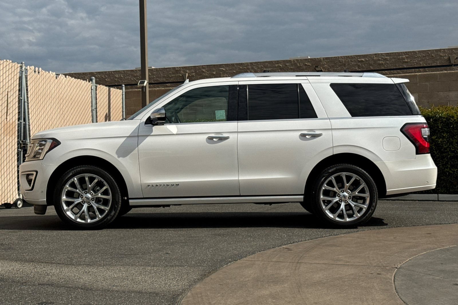 Used 2019 Ford Expedition Platinum RWD image 7