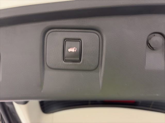 Used 2022 Nissan Murano SL w/ SL Moonroof Package FWD image 12