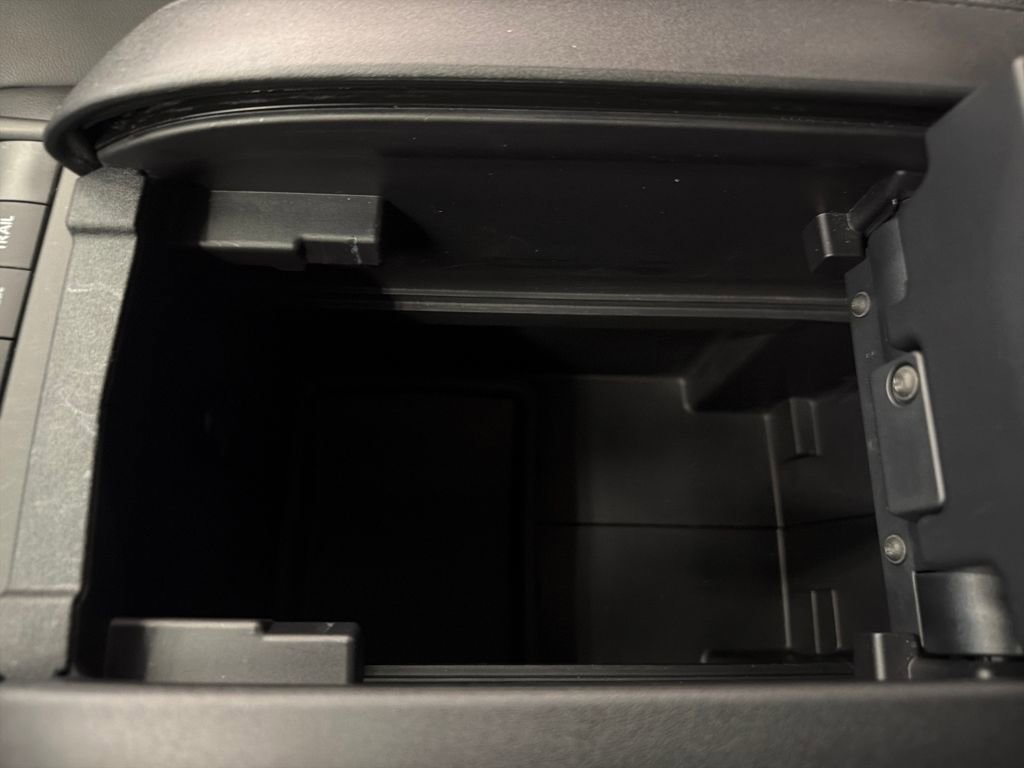 Certified 2021 Toyota Highlander XLE image 30