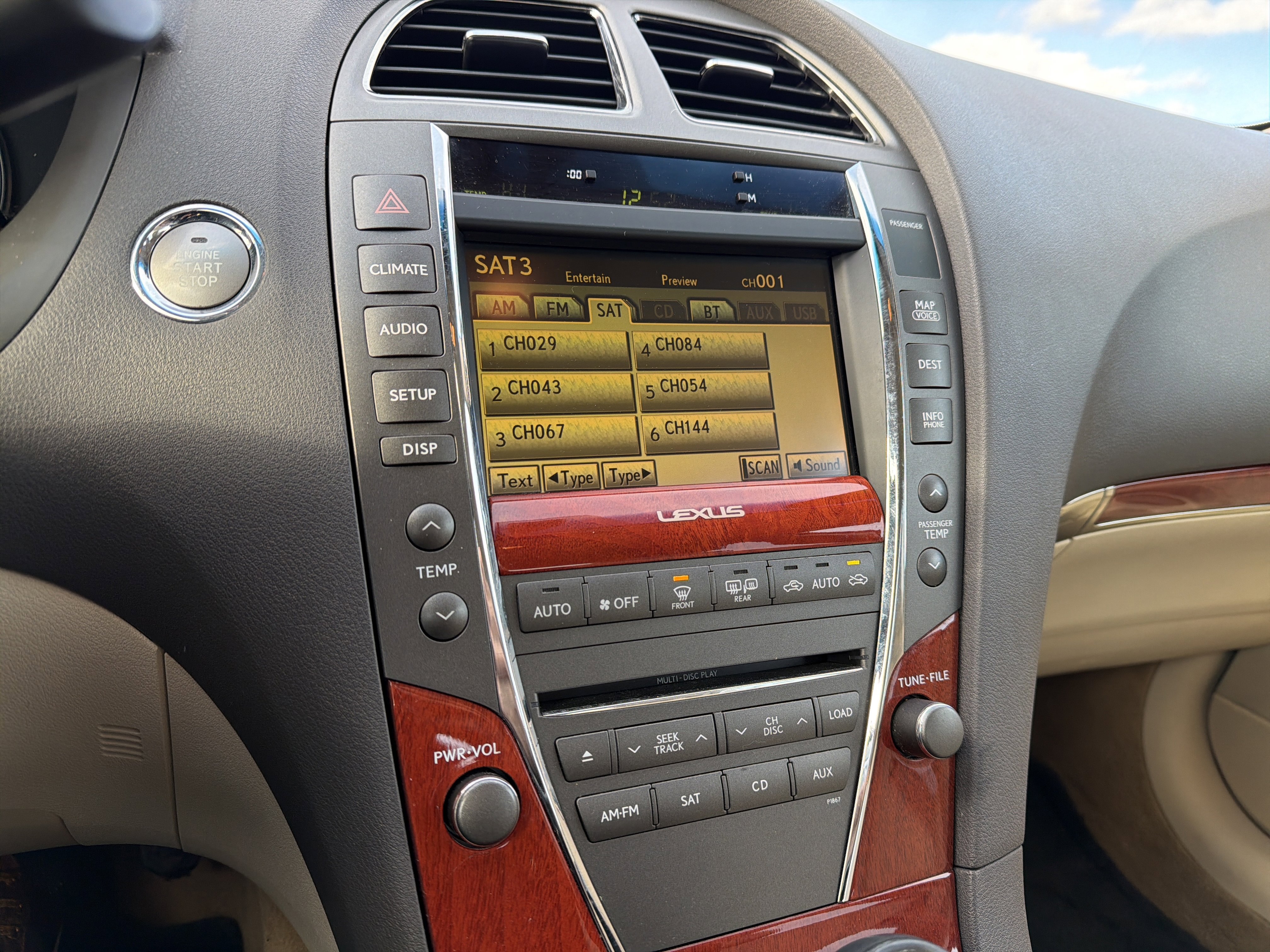 Used 2011 Lexus ES 350 image 19