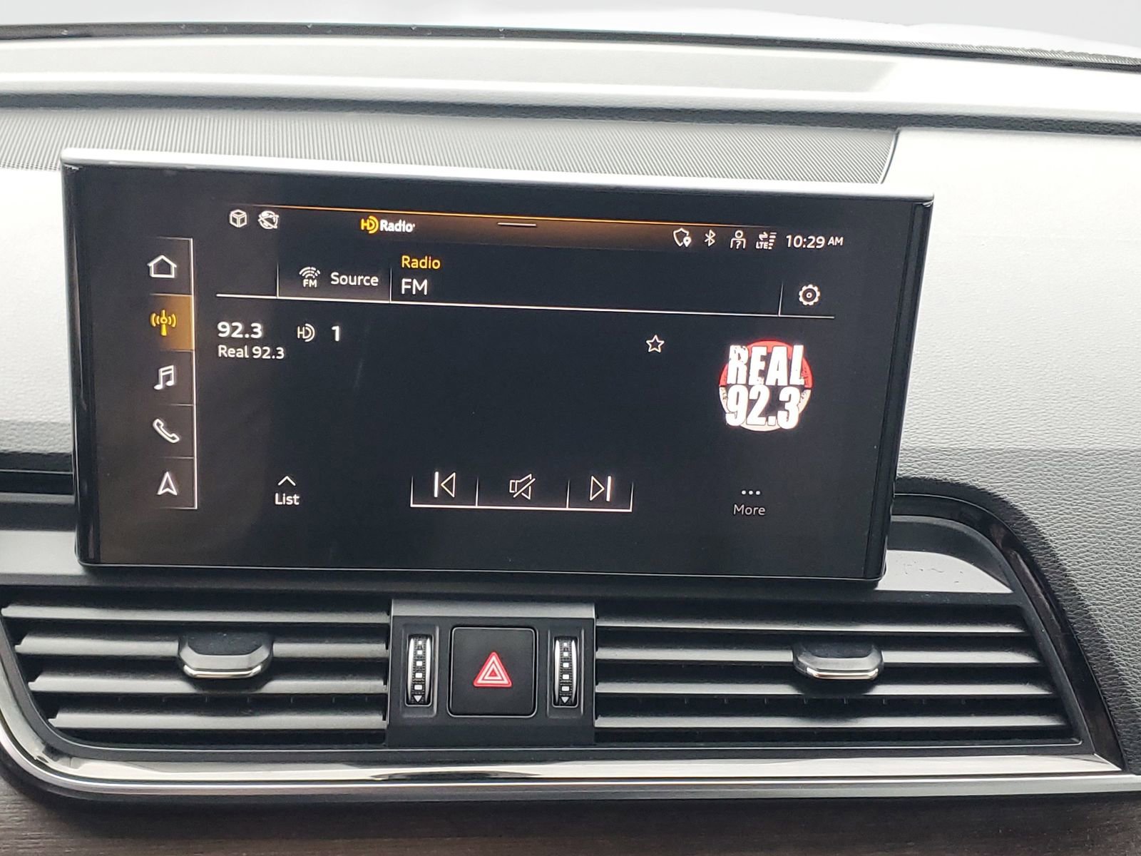 Used 2022 Audi Q5 2.0T Premium w/ Convenience Package image 30