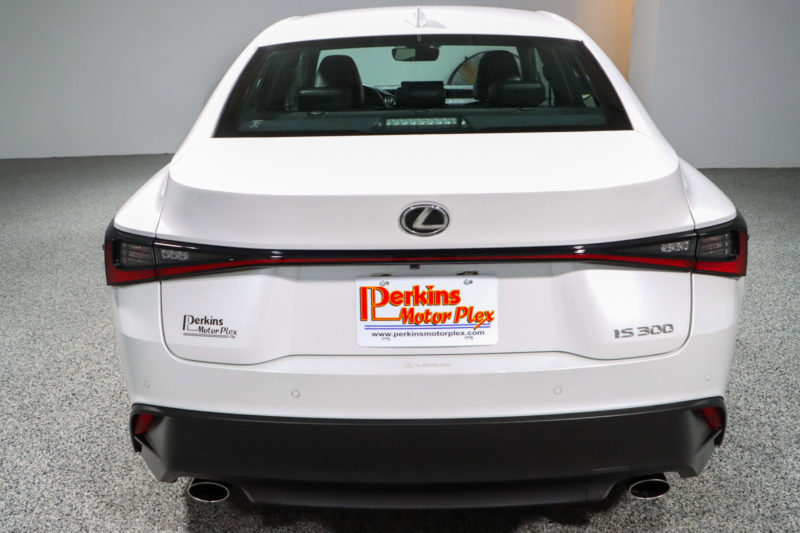 Used 2023 Lexus IS 300 w/ Premium Package image 8