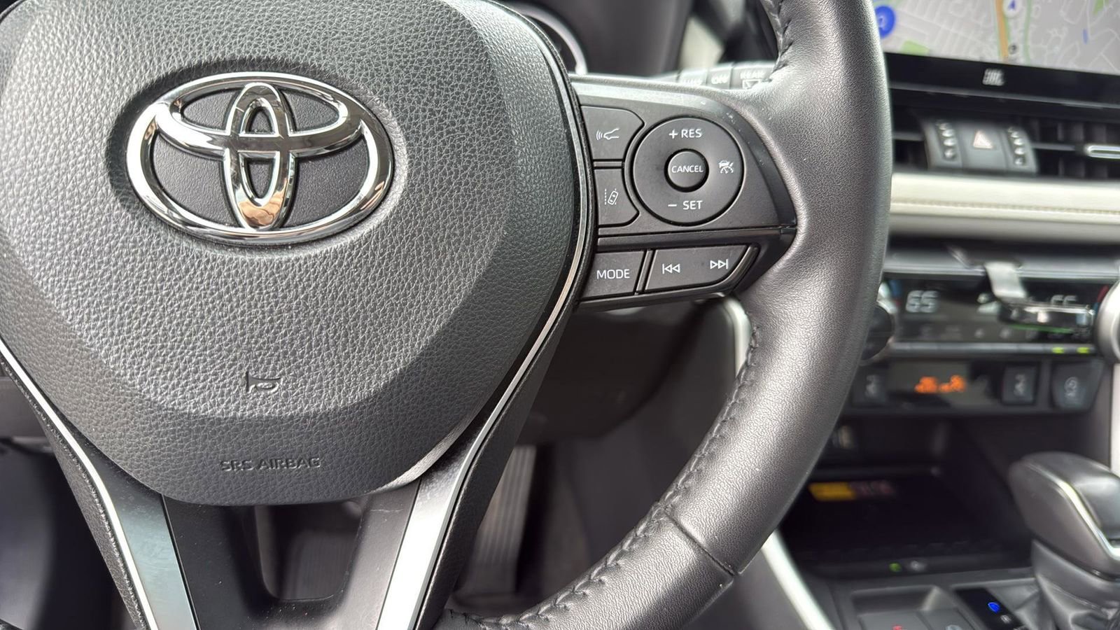 Used 2024 Toyota RAV4 XLE Premium image 16