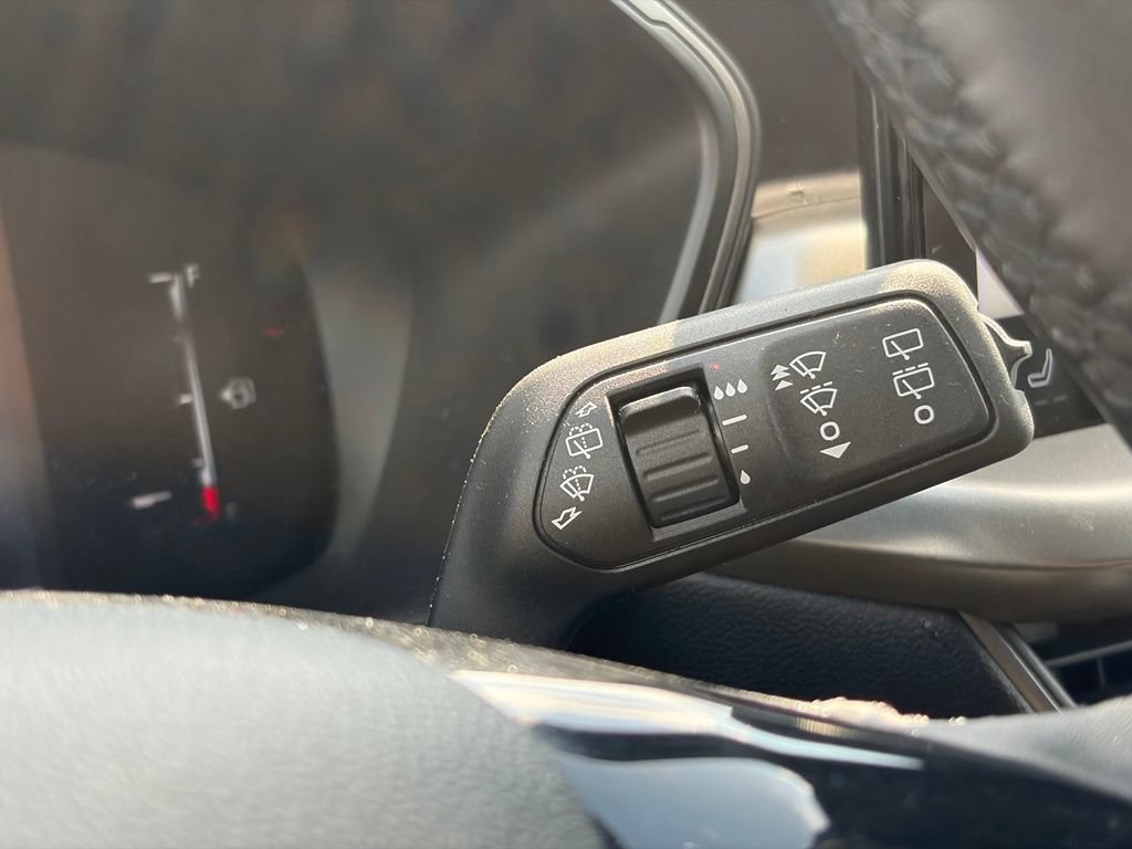 Used 2023 Ford Escape Active w/ Tech Pack #1 AWD/4WD image 28