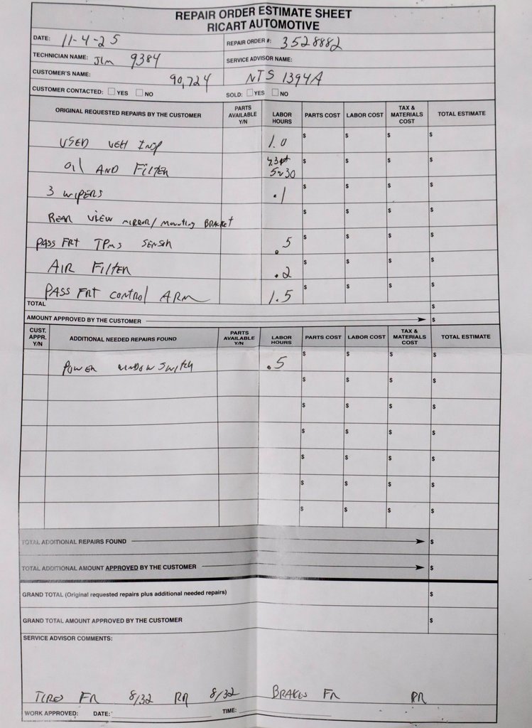 Used 2010 Nissan Cube 1.8 S w/ Interior Designer Pkg image 3