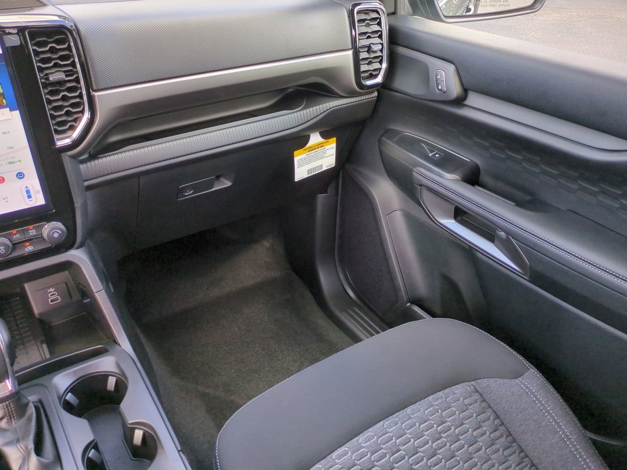 Certified 2025 Ford Ranger XLT w/ Trailer Tow Package image 17