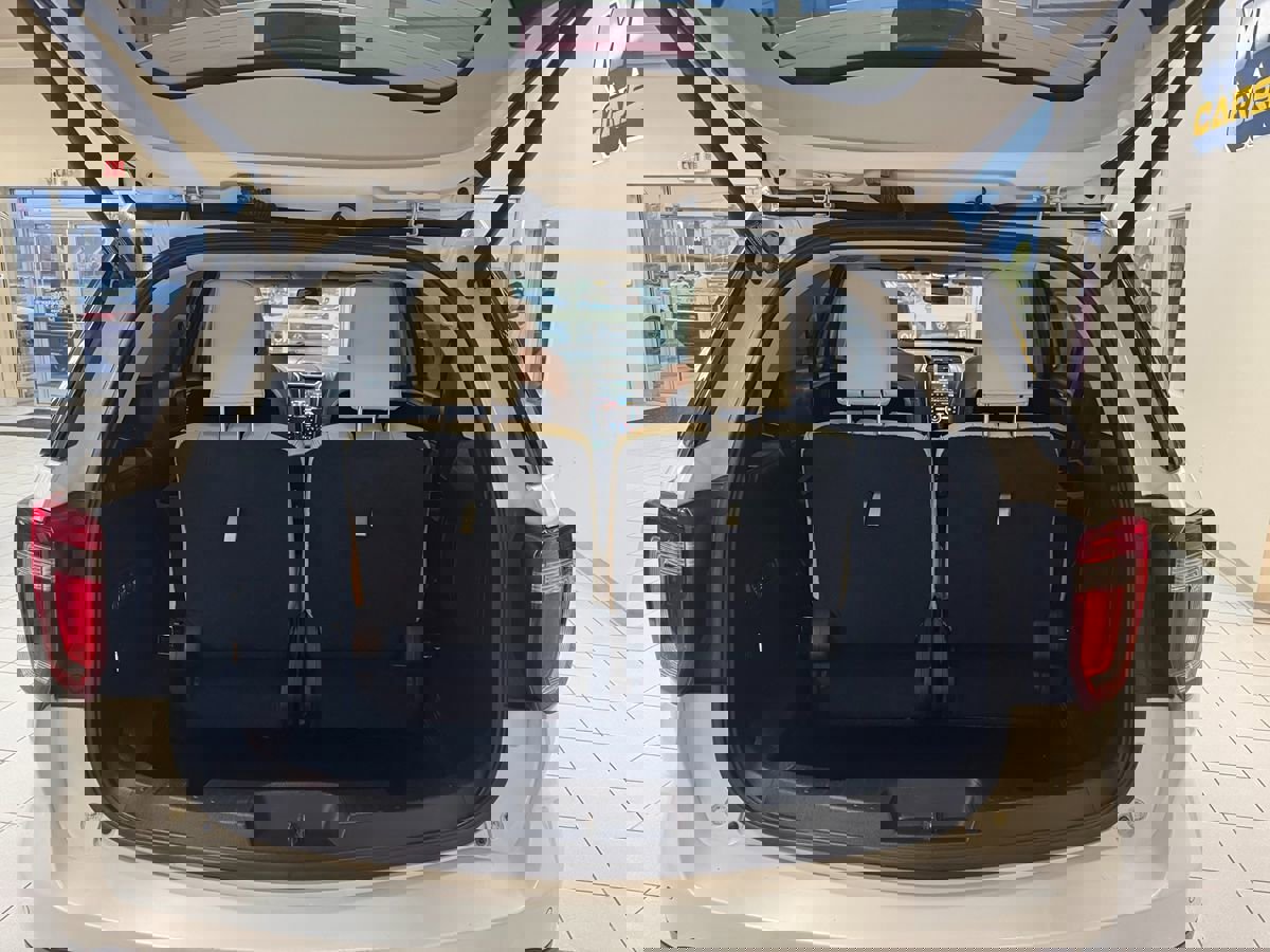 Used 2016 Ford Explorer Platinum image 51