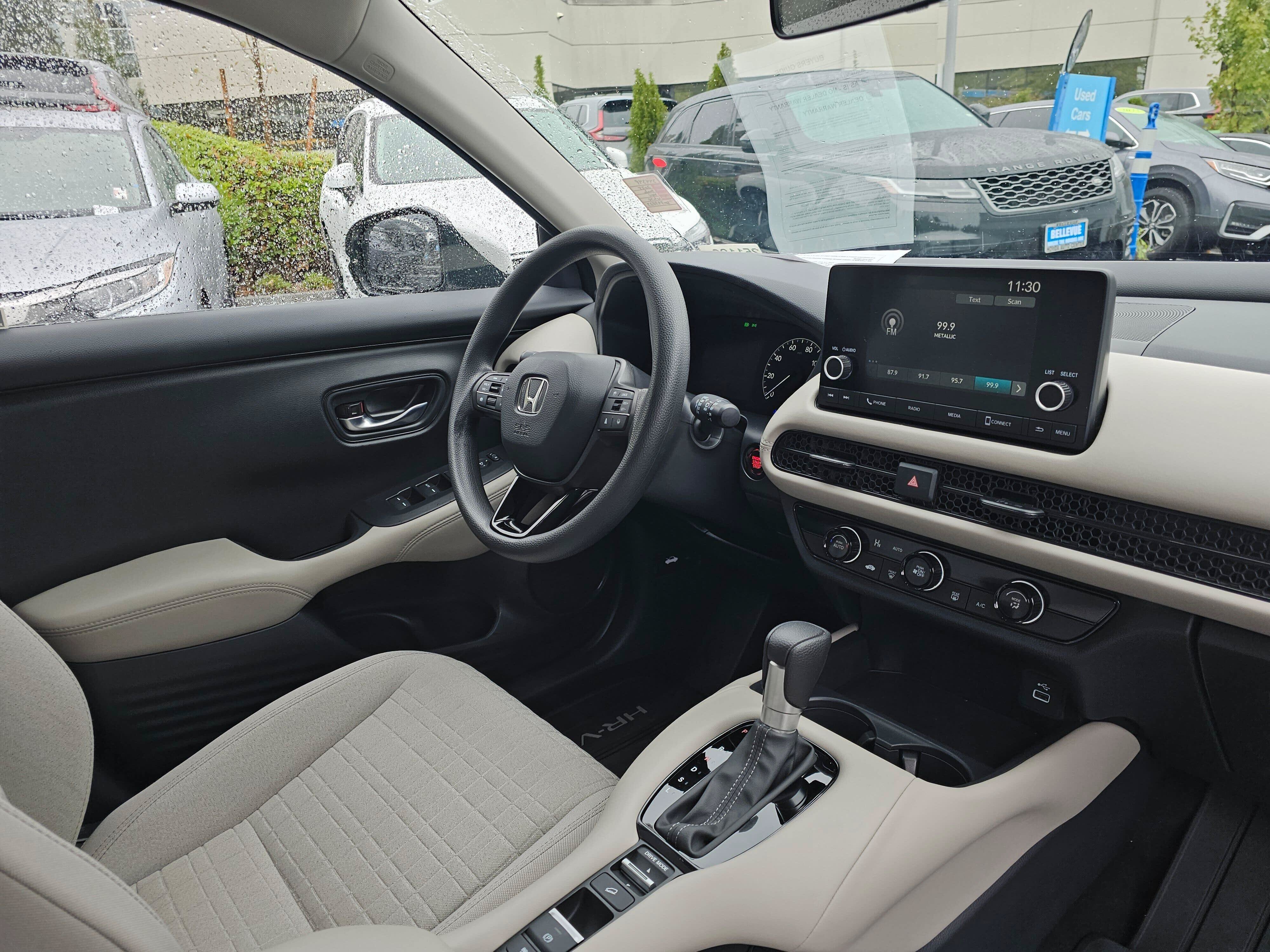 Certified 2025 Honda HR-V LX image 10