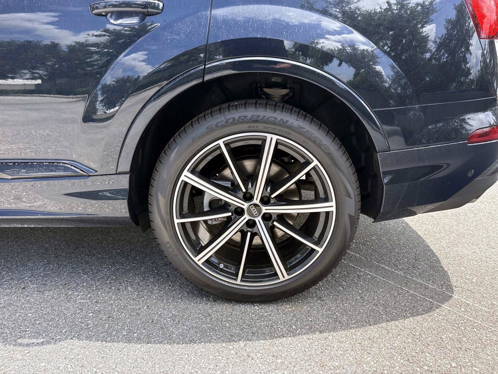 New 2026 Audi Q7 2.0T Premium Plus AWD/4WD image 9