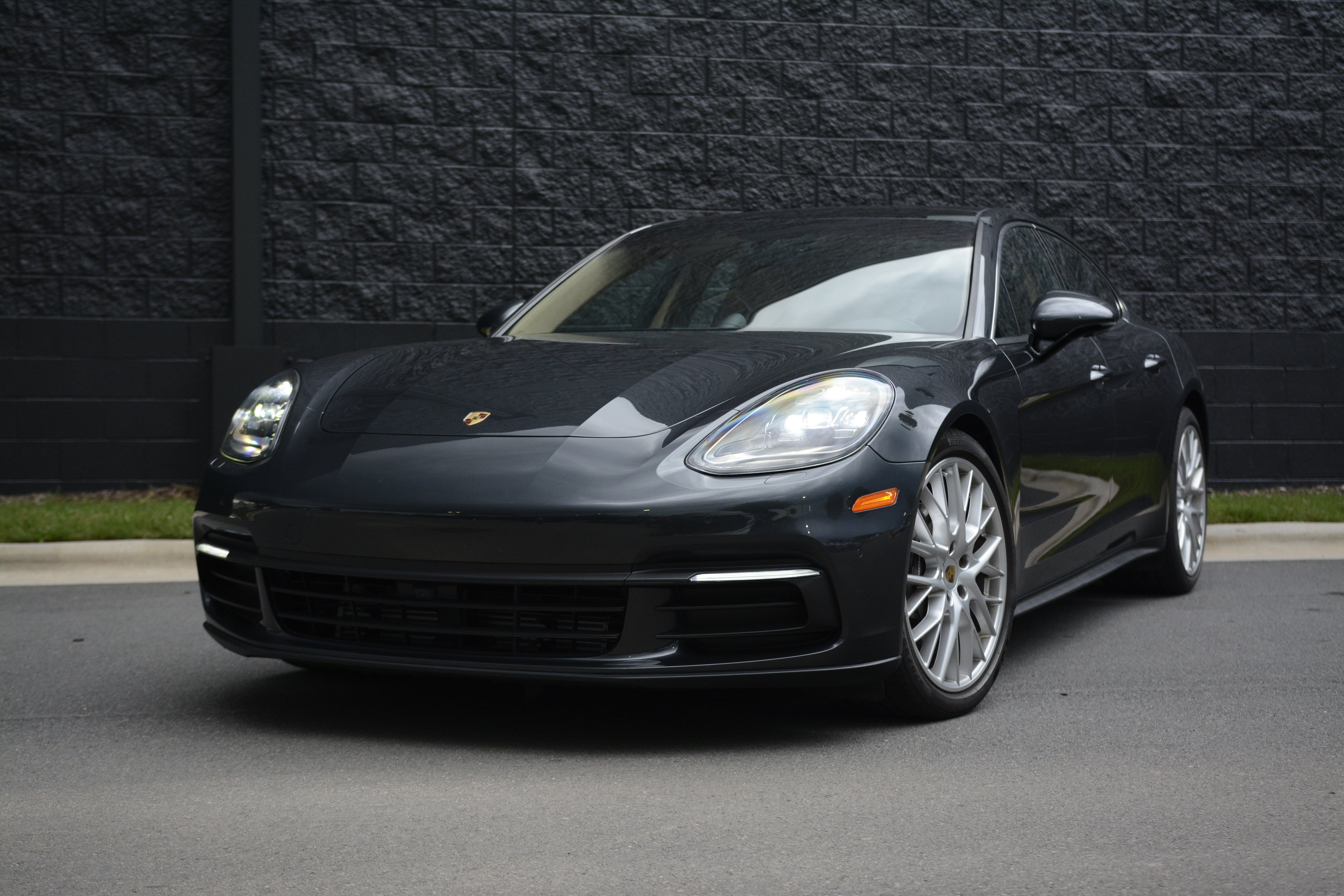 Certified 2019 Porsche Panamera