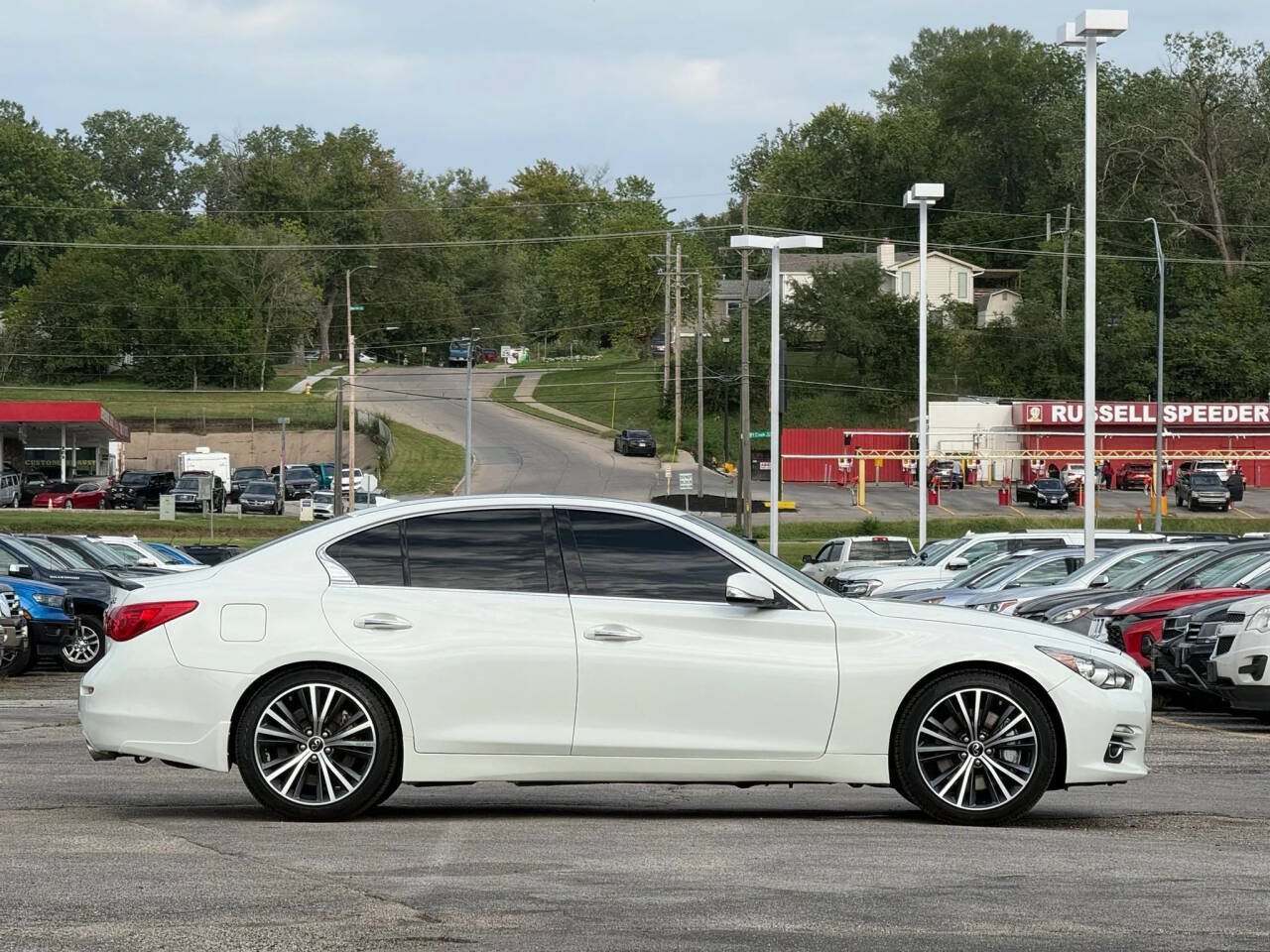 Used 2017 INFINITI Q50 Sport AWD/4WD image 6