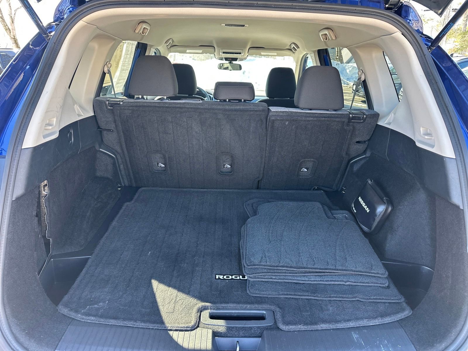 Used 2021 Nissan Rogue S AWD/4WD image 19