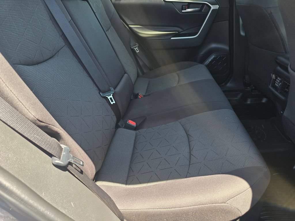 Used 2023 Toyota RAV4 XLE w/ Convenience Package AWD/4WD image 14