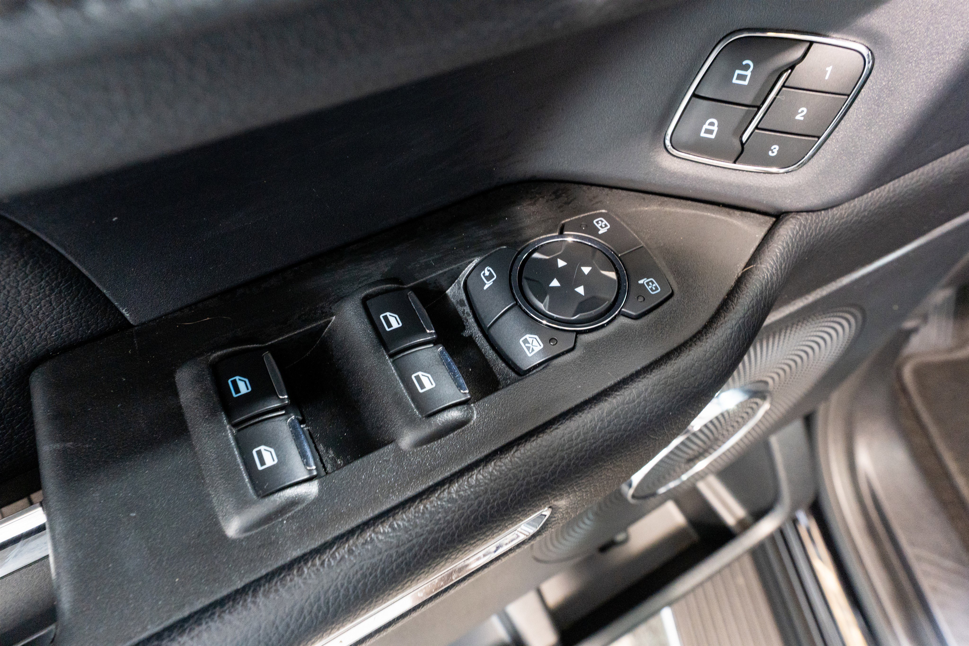 Used 2020 Ford Expedition XLT w/ Equipment Group 202A image 15