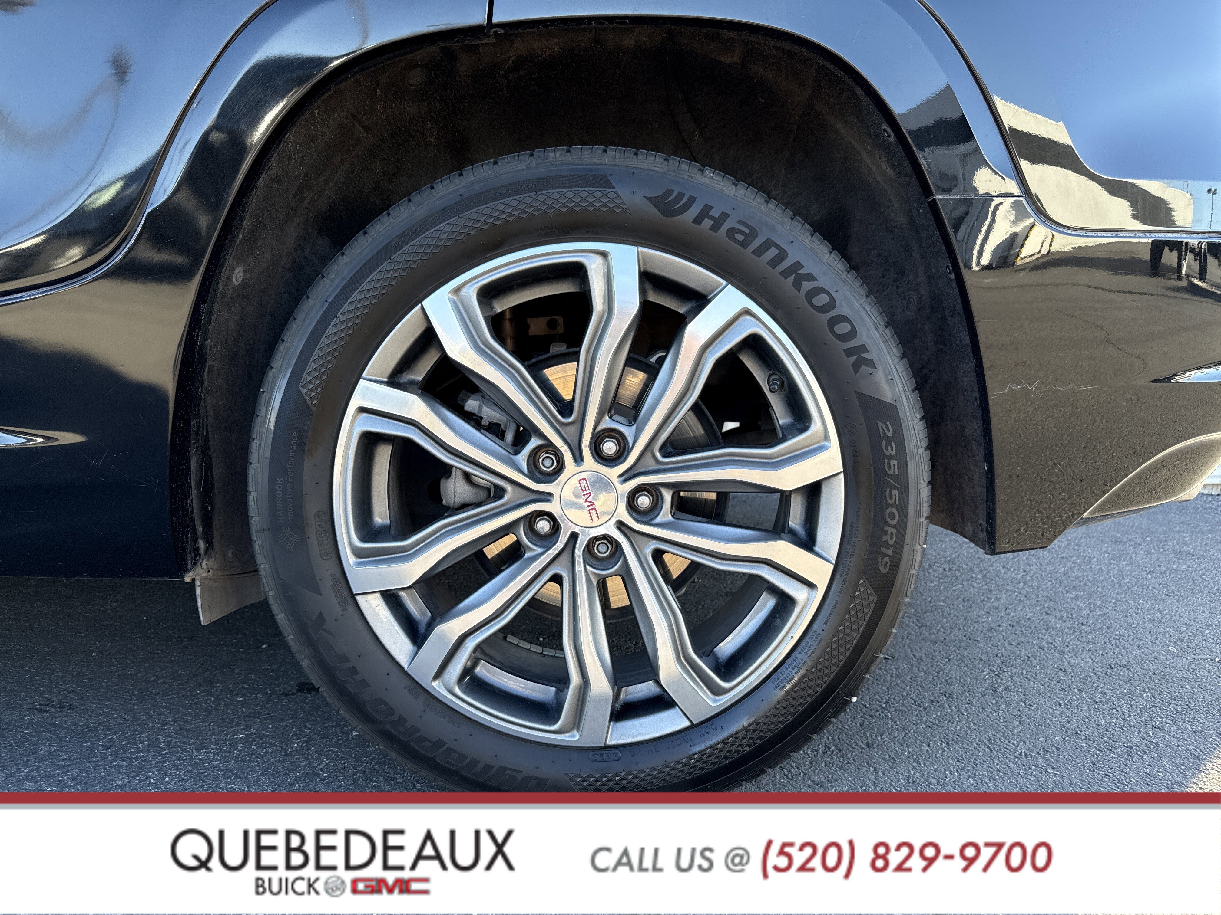 Used 2020 GMC Terrain Denali w/ Denali Premium Package image 3