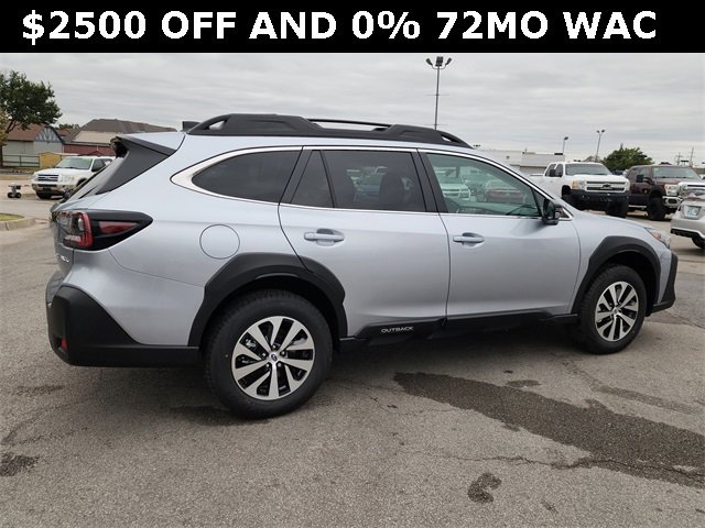 New 2025 Subaru Outback Premium image 2