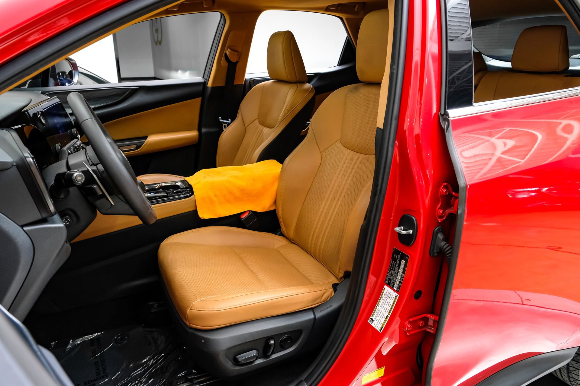 Used 2024 Lexus NX 250 250 Premium w/ Towing Package (2000 Lbs) image 34