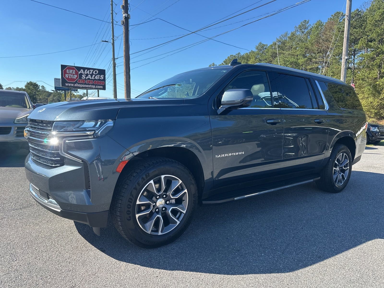 Used 2021 Chevrolet Suburban LT w/ LT Signature Package