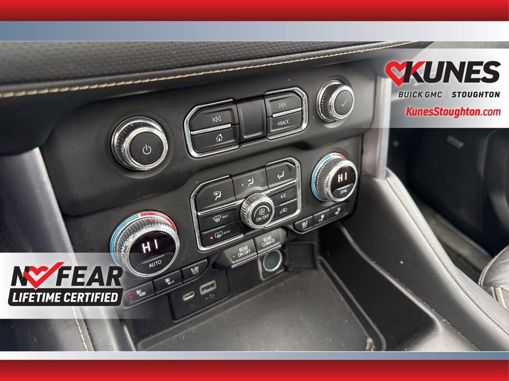 Used 2021 GMC Yukon XL SLT w/ SLT Luxury Package image 34