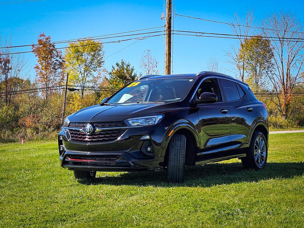 Used 2023 Buick Encore GX Select w/ Sport Touring Package AWD/4WD image 8