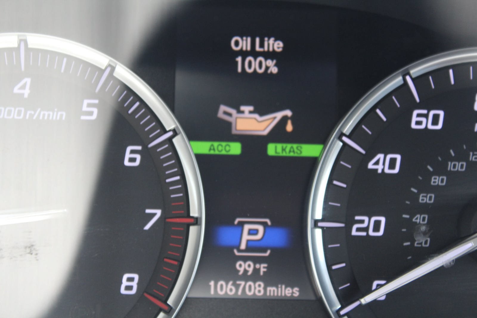 Used 2017 Acura MDX w/ Advance Package AWD/4WD image 9